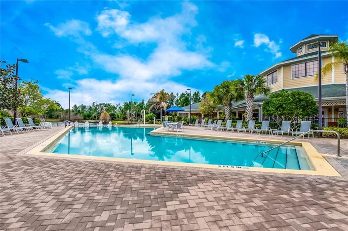 Image No.17-3 Bed Apartment for sale