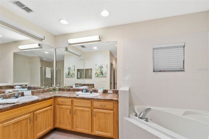 Image No.8-3 Bed Apartment for sale