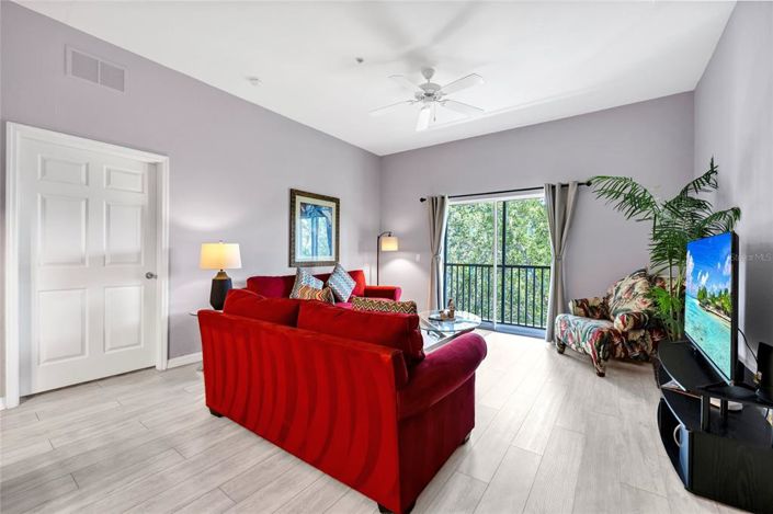 Image No.12-3 Bed Apartment for sale