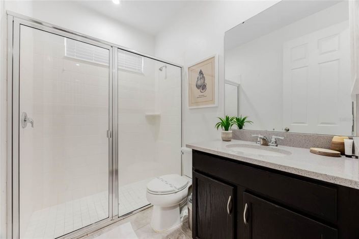 Image No.17-7 Bed House for sale