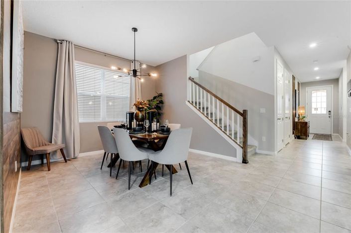 Image No.8-7 Bed House for sale