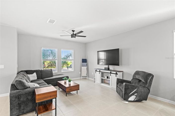 Image No.6-Maison de 4 chambres à vendre à Saint John