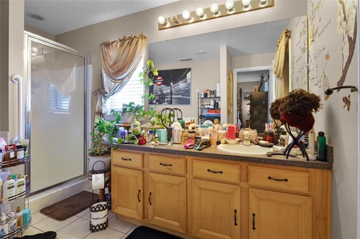 Image No.22-5 Bed House for sale