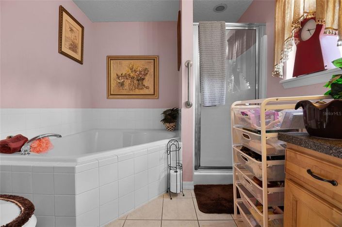 Image No.29-5 Bed House for sale