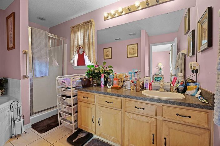 Image No.30-5 Bed House for sale