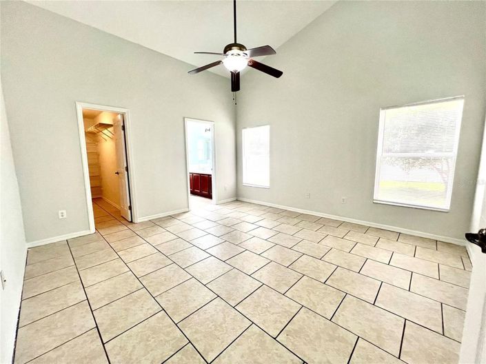 Image No.12-3 Bed House for sale