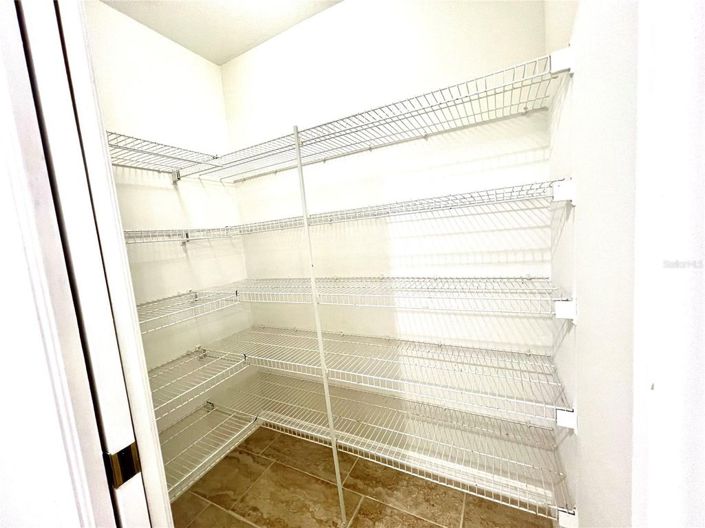 Image No.21-3 Bed House for sale