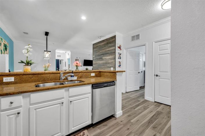 Image No.18-3 Bed Property for sale