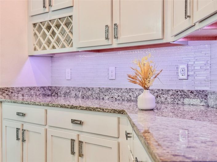 Image No.26-4 Bed House for sale