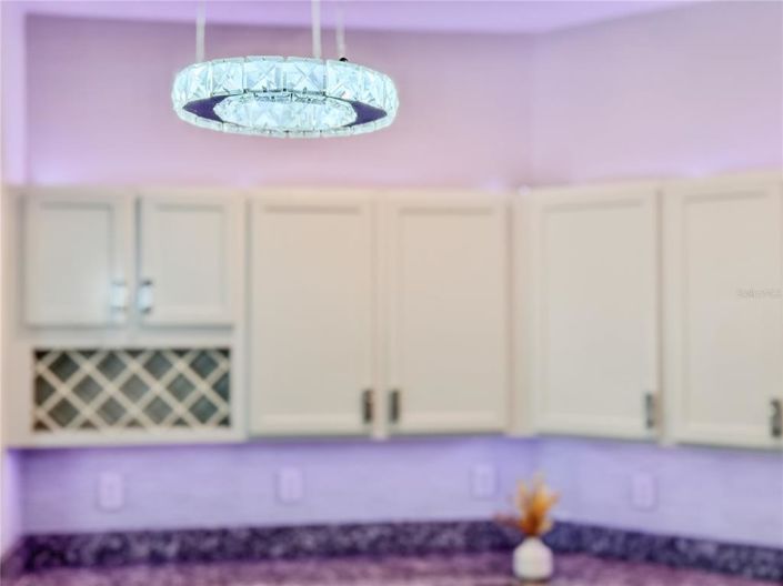 Image No.28-4 Bed House for sale