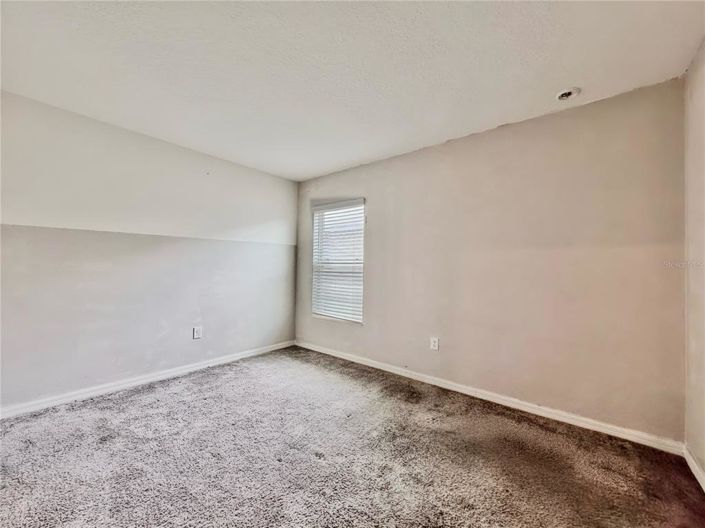 Image No.44-4 Bed House for sale