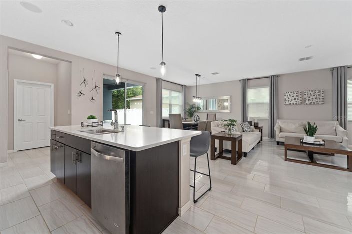 Image No.9-3 Bed House for sale