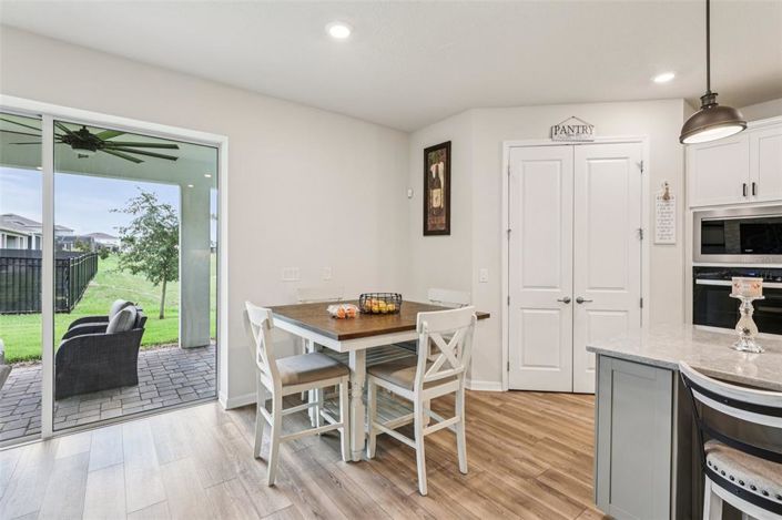 Image No.12-5 Bed House for sale