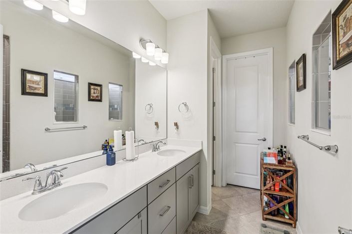 Image No.15-5 Bed House for sale