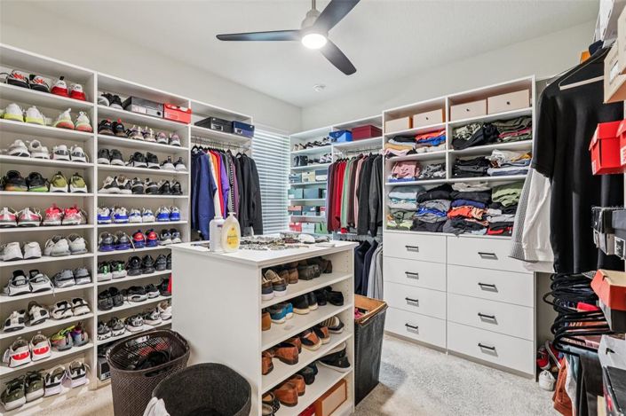 Image No.18-5 Bed House for sale