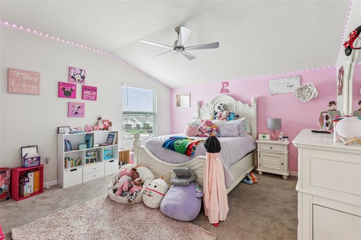 Image No.24-5 Bed House for sale