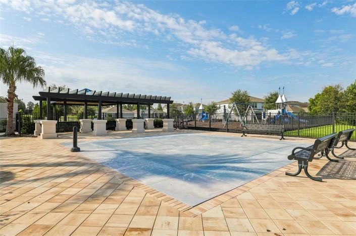 Image No.37-5 Bed House for sale