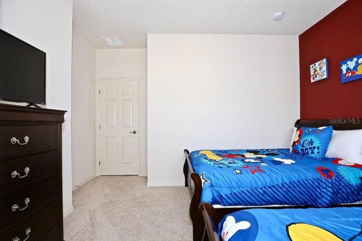 Image No.20-3 Bed Townhouse for sale