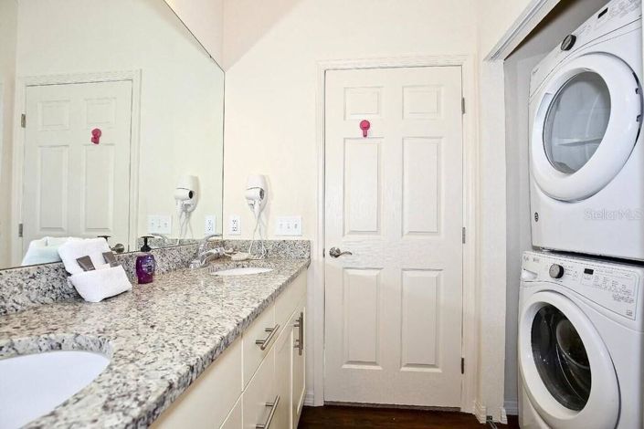 Image No.24-3 Bed Townhouse for sale