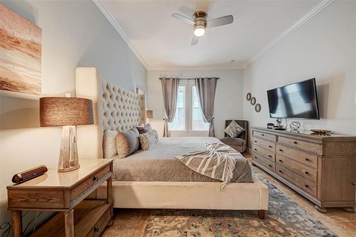 Image No.19-5 Bed House for sale