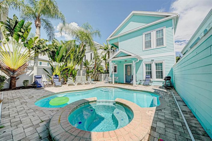 Image No.2-5 Bed House for sale