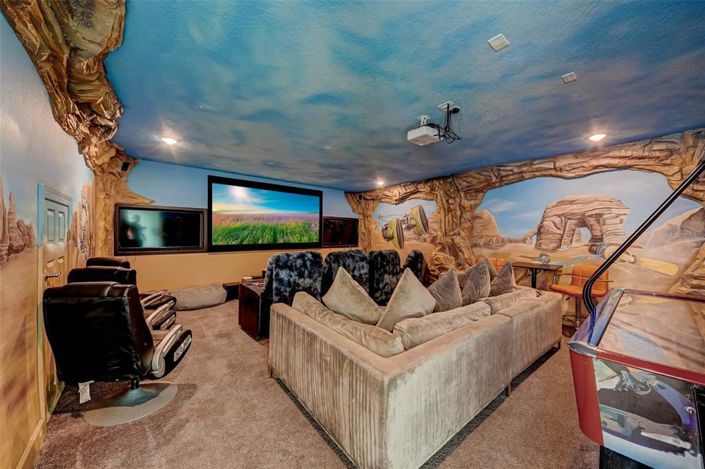 Image No.4-5 Bed House for sale