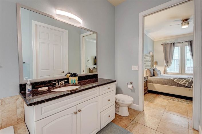 Image No.6-5 Bed House for sale