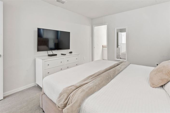 Image No.35-8 Bed House for sale