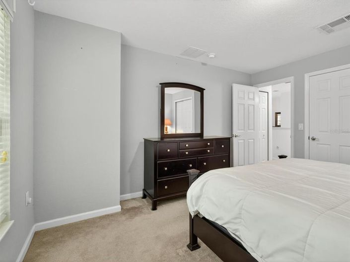 Image No.24-2 Bed Property for sale