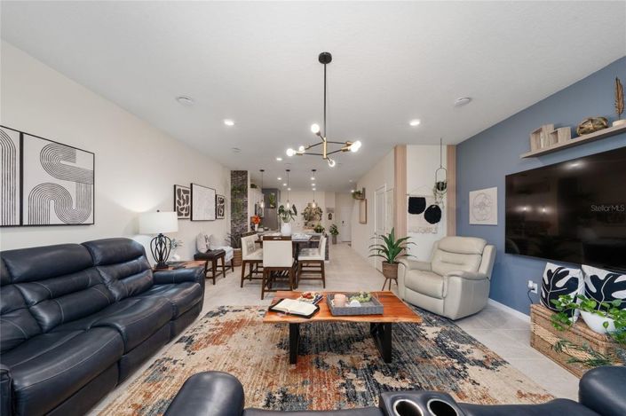 Image No.16-3 Bed Townhouse for sale