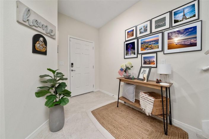 Image No.18-3 Bed Townhouse for sale