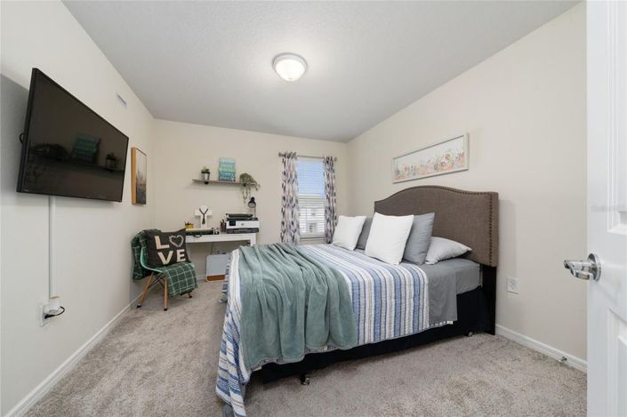 Image No.24-3 Bed Townhouse for sale