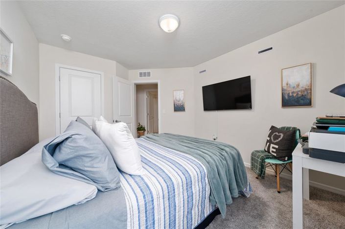 Image No.24-3 Bed Apartment for sale