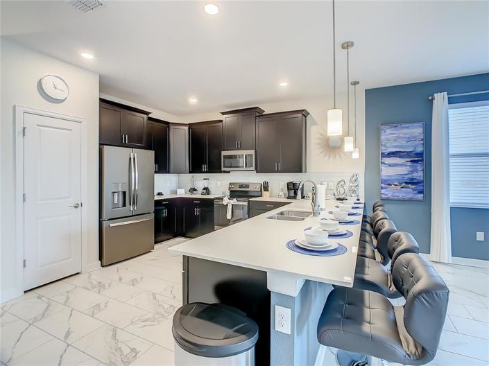 Image No.19-8 Bed House for sale