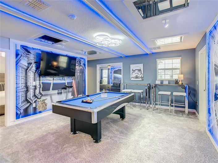 Image No.8-8 Bed House for sale