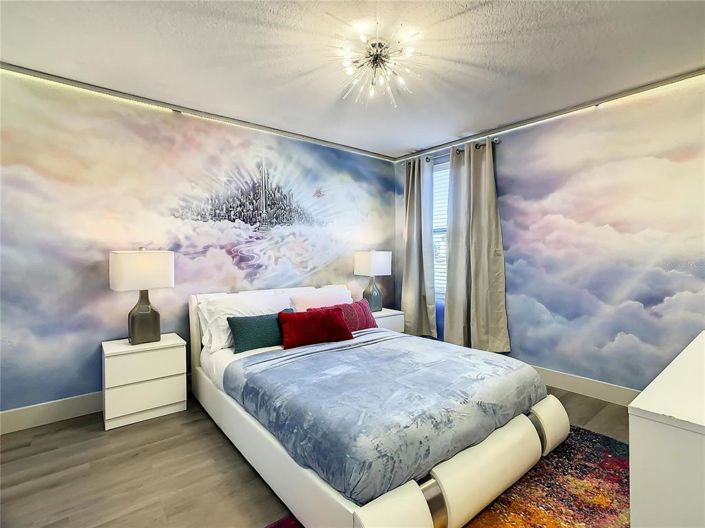 Image No.10-8 Bed House for sale