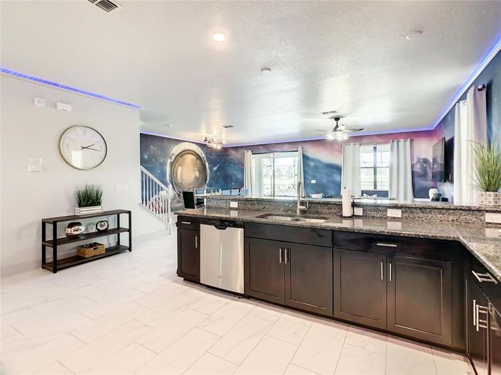 Image No.18-Maison de 8 chambres à vendre à Davenport