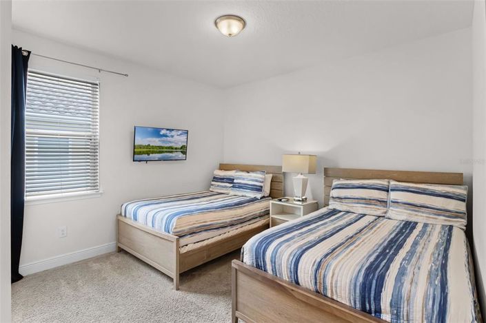 Image No.30-8 Bed House for sale