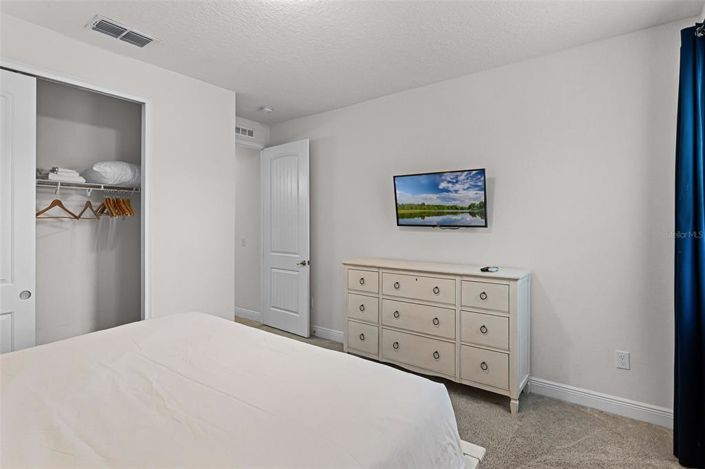 Image No.38-8 Bed House for sale