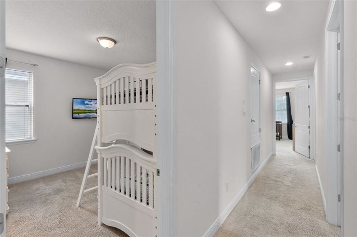 Image No.40-8 Bed House for sale