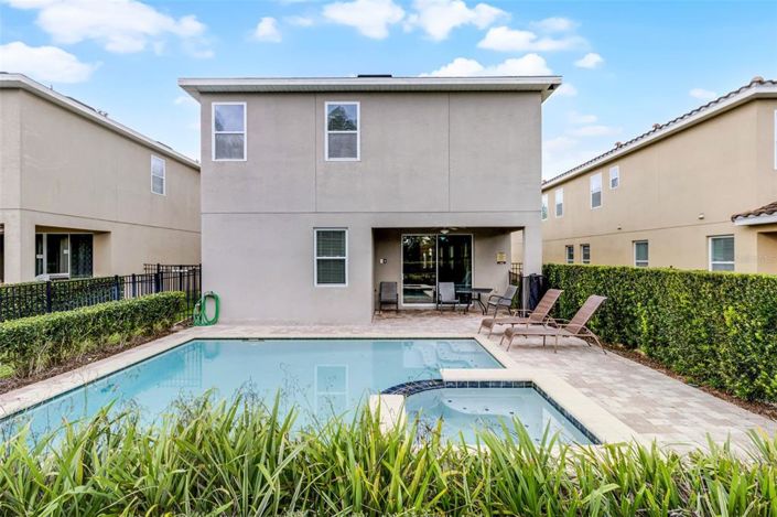 Image No.50-8 Bed House for sale