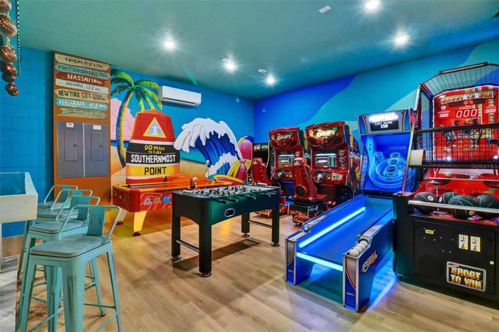 Image No.10-6 Bed House for sale