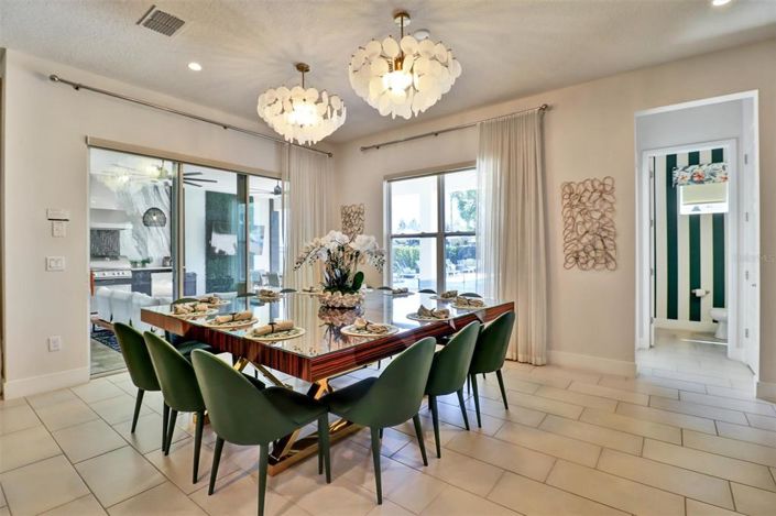 Image No.24-6 Bed House for sale