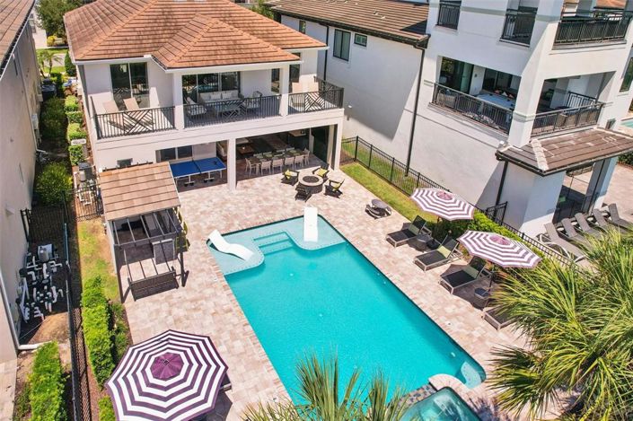 Image No.54-6 Bed House for sale