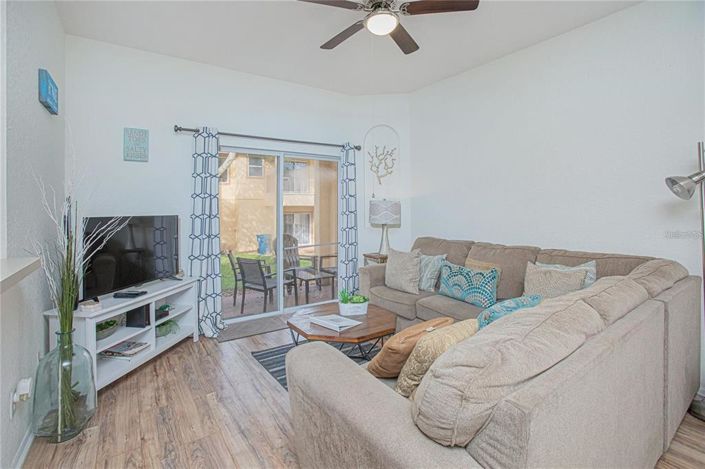 Image No.3-4 Bed Townhouse for sale