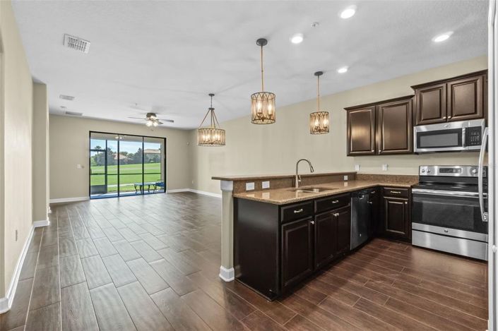 Image No.3-Maison de ville de 2 chambres à vendre à Davenport