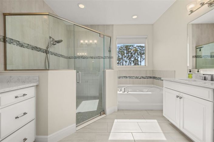 Image No.26-5 Bed House for sale