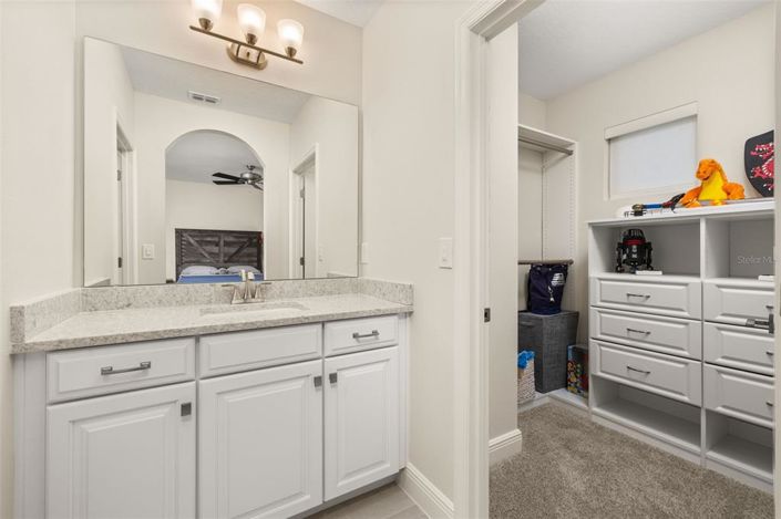 Image No.36-5 Bed House for sale