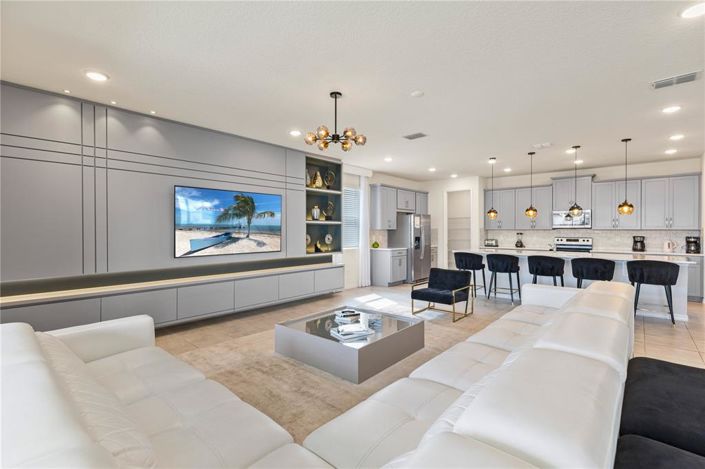 Image No.31-9 Bed House for sale