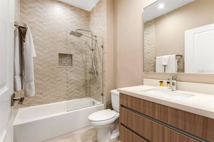 Image No.16-3 Bed House for sale